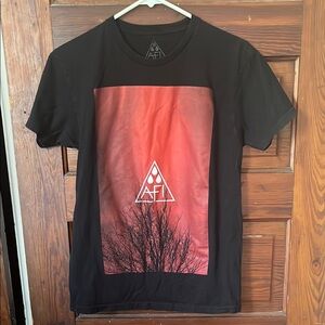 AFI tee size Small